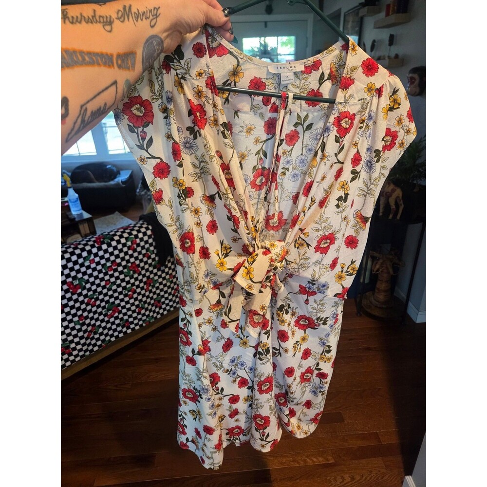Floral Wrap Dress Sz 1